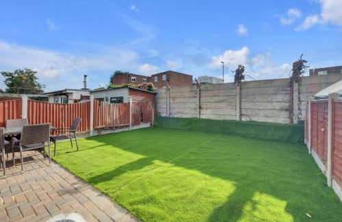 4 Bed - Sleeps 8 - Free Parking - Garden - Foto 7
