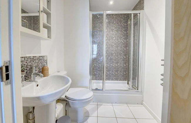 Citycentre - 2Br - Free Parking - Wifi - 2baths - Foto 22