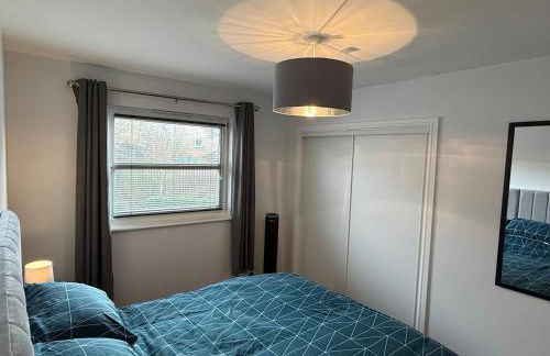Dunfermline 2 Bed Flat Fully Furnished - Foto 15