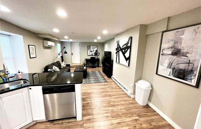 Boardwalk- Large Modern Unit With King bed Fast Wifi Free Coffee and Easy Parking - Foto 3