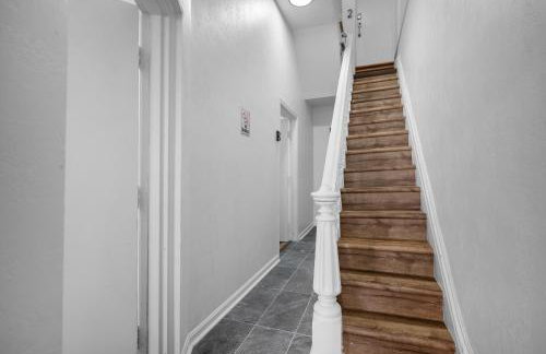 Central Lawrenceville 2 Spacious and Stylish Two Bedroom Apartment with Free Street Parking - Foto 18