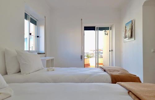 MBird Rosário Family House with Private Jacuzzi - Foto 55