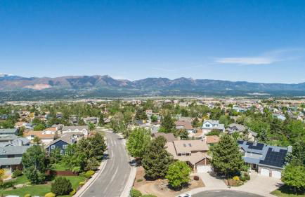 Deep Blue Spacious Escape w Hot Tub & Playground - Foto 69