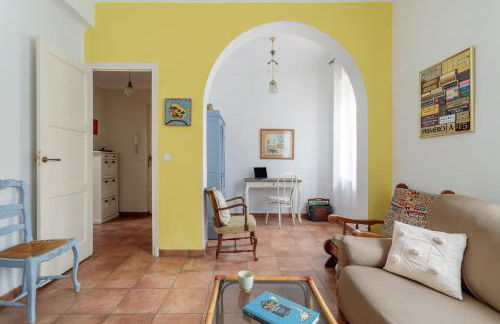 Maikran Standard Cozy Urban Stay - Photo 14