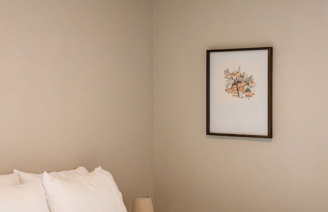 Luxury Modern Retreat w Spacious Yard Premium Comfort - Foto 18