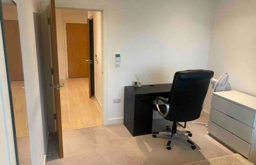Luxury 2 bed ensuite 2 bathroom apartment East Croydon - Foto 2