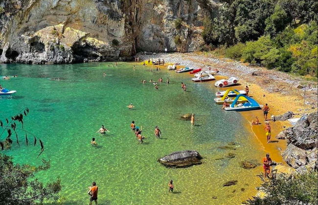 Giro in barca privata alla Costa del Mito - Foto 13