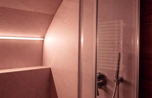 Rehouse - Luxury Suite w Jacuzzi - Foto 28