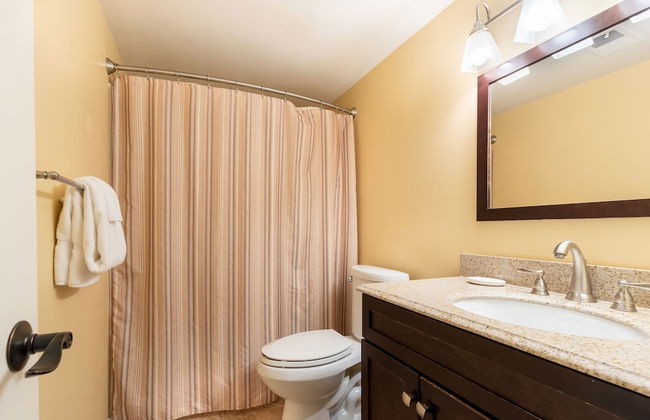 Seven Springs 2 Bedroom Deluxe Condo with Private Deck! by RedAwning - Foto 7