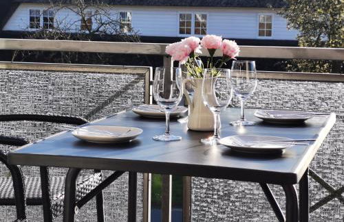 Schaake Hooksiel - Charmante Reetdachwohnung & Kostenfreier Parkplatz - Foto 11