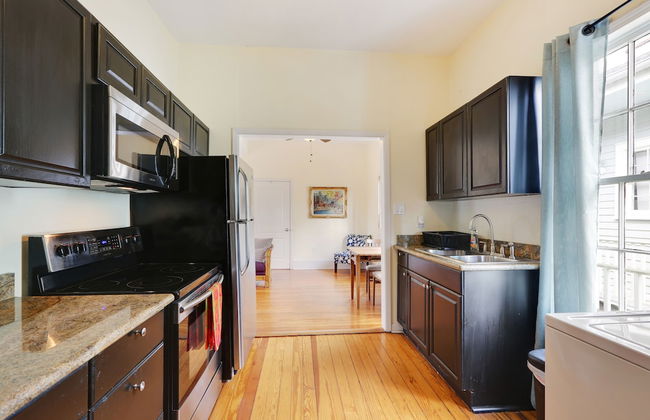 Montgomery Apartments on Magazine Street - Foto 31