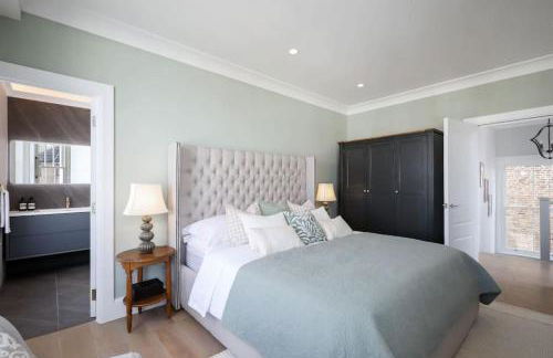 3 Bed Corner House Portobello Rd - Foto 18