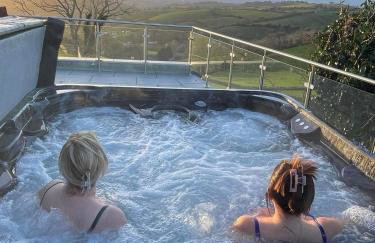 Dog friendly, Roof top hot tub, Panoramic views. - Foto 1