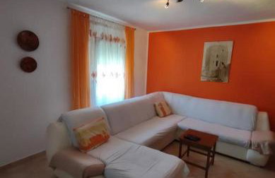 A cozy and private home with a spectacular view - Foto 16