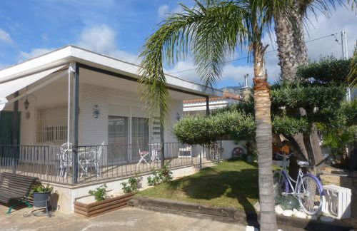 Exclusivo Chalet a Pie de Costa - Foto 10