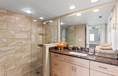 Exquisite Beachfront Residence at Shell Island Beach Club of Sanibel - Photo 12