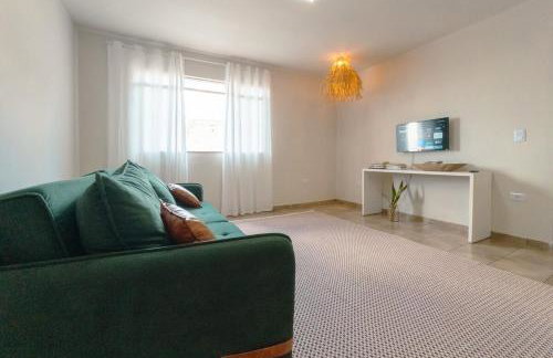 Amplo Aptº em Maringá - Excelente Localização! - Foto 1