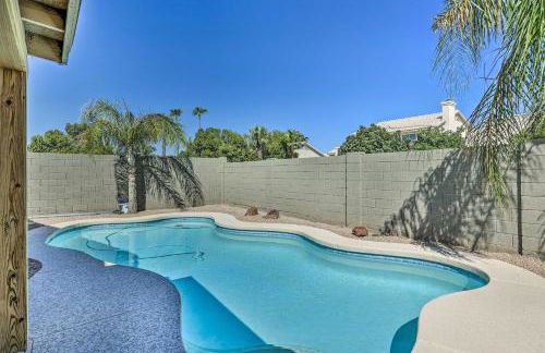 Patio and Fenced Yard Family Retreat in Phoenix! - Foto 27