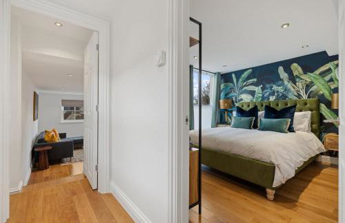 City Centre Apartment with Cathedral Views and FREE Parking- Self check in - Foto 2