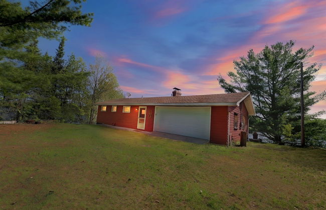 The Banks - Rustic and Waterfront, Secluded and Special, by RedAwning - Foto 34