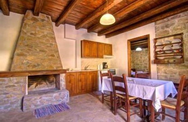 Stone Village - Photo 11