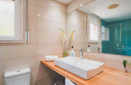 SeaHomes Vacations - NAUTIC MARITIME Apt - Photo 25