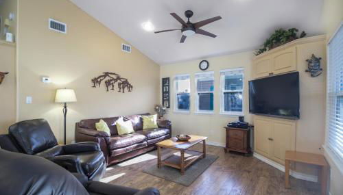 See Dolphins From Your Private Deck with This Beautiful Property! - Foto 3