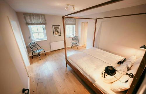 Renovated Semi-Detached House With Garden Views - Foto 22