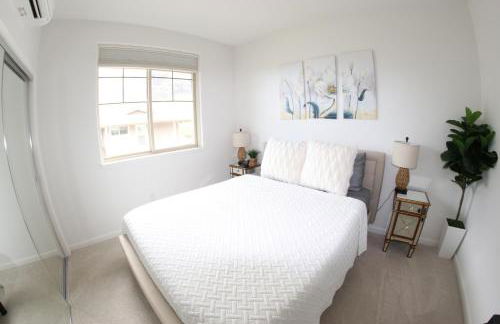 New 4 Bedroom Home with Ocean and Gorgeous Mountain Views in the gated community of Mauna Olu - Foto 49