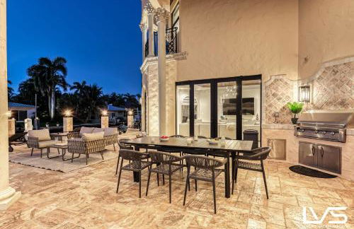 Villa Rhodes Palatial Waterfront Beach Estate - Photo 34