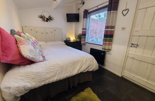 The Old Laundry, Prestatyn, North Wales - a unique little dog-friendly space, a 5 min walk to beach & town! - Foto 1