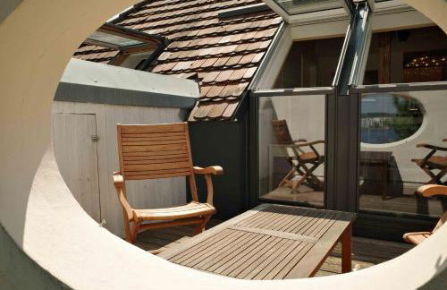 Seeblick-Dachgeschoss in historischer Villa zentral 4 PAX - Foto 44