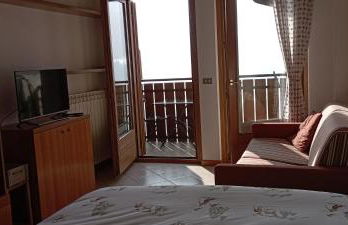 THE LITTLE NEST con balcone panoramico e box privato - Foto 29