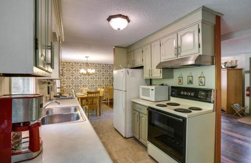 Great Valley Home with On-Site Pond, 7 Mi to Skiing! - Foto 5