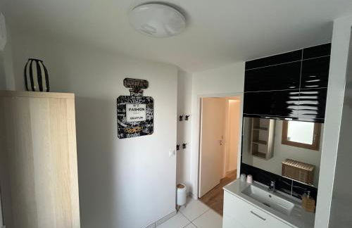 Cosygreen77 - Premium Apartment Private Garden and Covered Terrace 10 min to Disneyland Paris - Foto 14