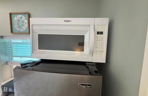 Sea Urchin - Amazing Private Suite Large Bath 3.3mi 2 Beach - Photo 15