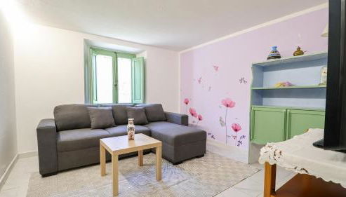 COZY MOUNTAIN RETREAT - with Garden, Wi-Fi - Foto 3