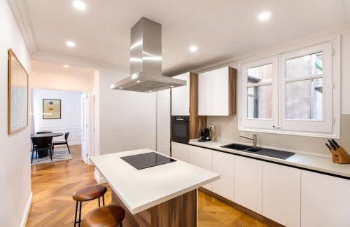 Majestic 4BR/4BATH apartment in Sagrada Familia area - Photo 53