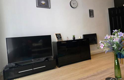 Deluxe 2BR Apartment Near City Center - Sleeps 6 - Foto 22