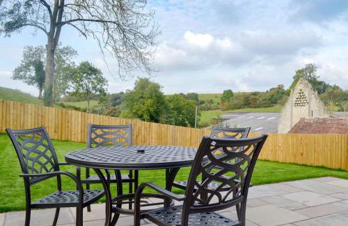 The Stables - Photo 11