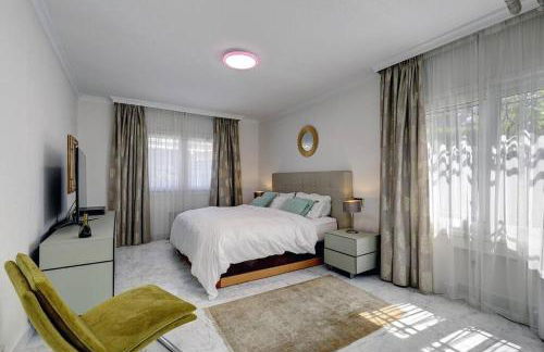 Andalusian Villa near the beach with Private Pool and BBQ - Photo 13