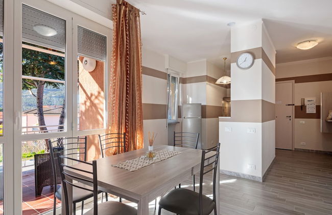 Belvilla by OYO APT 7 Villa DEI Pini - Foto 19