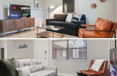 Spacious 2 Apt Combo Sleeps 12 Pool and Pets - Photo 1