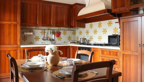 5 Minutes' Walk from the Beach, with Two Bedrooms - Foto 5, stove