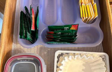 Entire Private 3 Bedrooms 1 Bathroom Single House with Fenced Garden - Photo 28