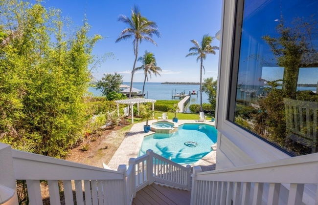 Captiva Grace 5 Bedroom Home by RedAwning - Photo 36