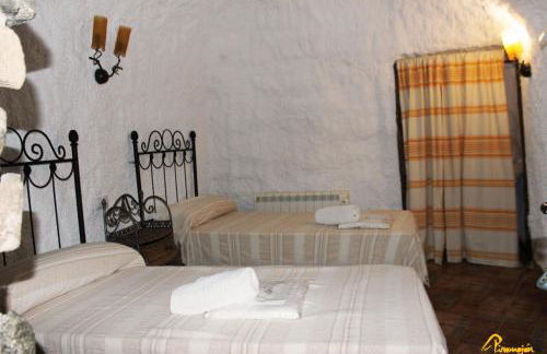 Alojamientos Cuevas Pinomojon - Foto 33