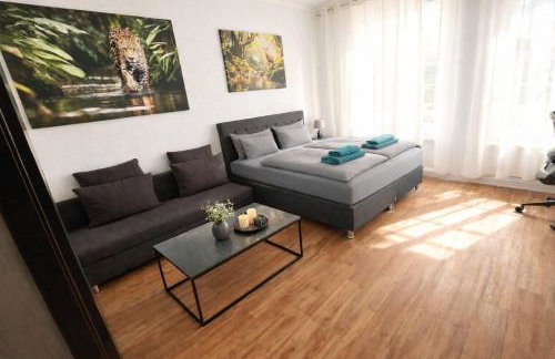 Moderne 3-Zimmer Wohnung in Top-Lage mit Terrasse & Einbauküche - Foto 3