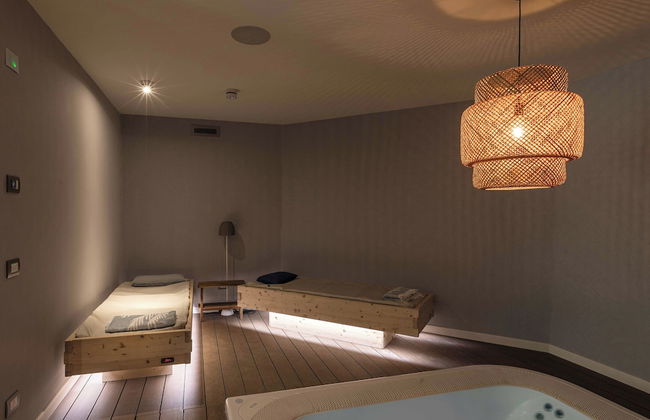 Green and Blue Villa by Wonderful Italy - Photo 56