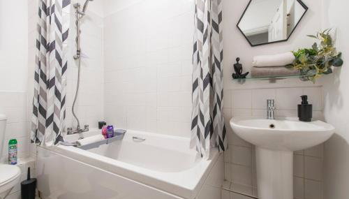 Charming 1 Bedroom Near Gravesend Station - WiFi - Foto 2